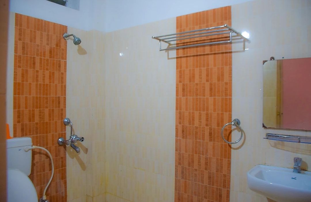 Super Deluxe Premium 3 Bed AC Room