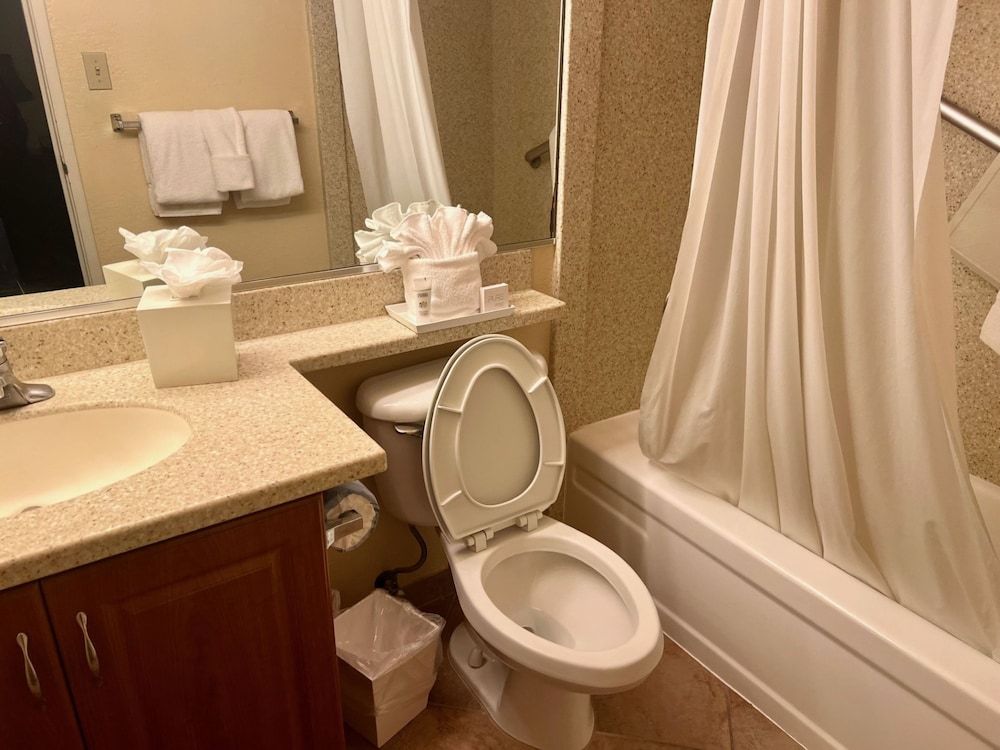 Jockey Resort Suites Center Strip Deluxe Suite, 1 Bedroom 6