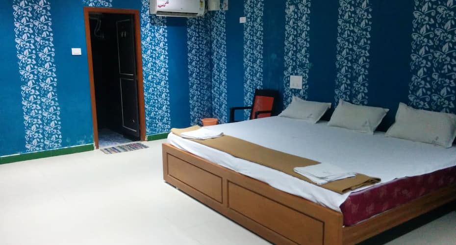 Deluxe bedroom View