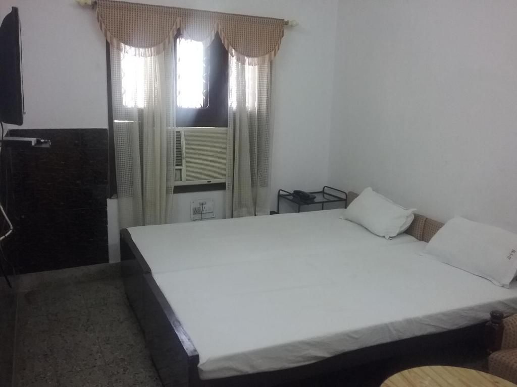 undefined Hotel Natraj 5
