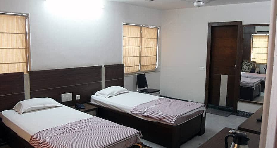 Deluxe Bedroom