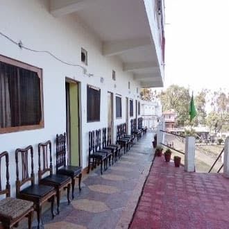 Hotel Tribhuwan