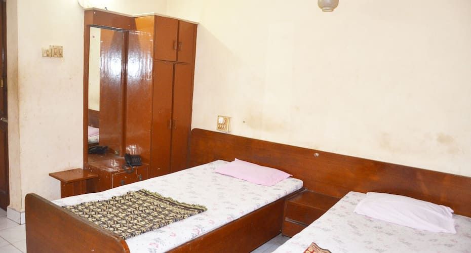 Hotel Mangala Deluxe Room 2