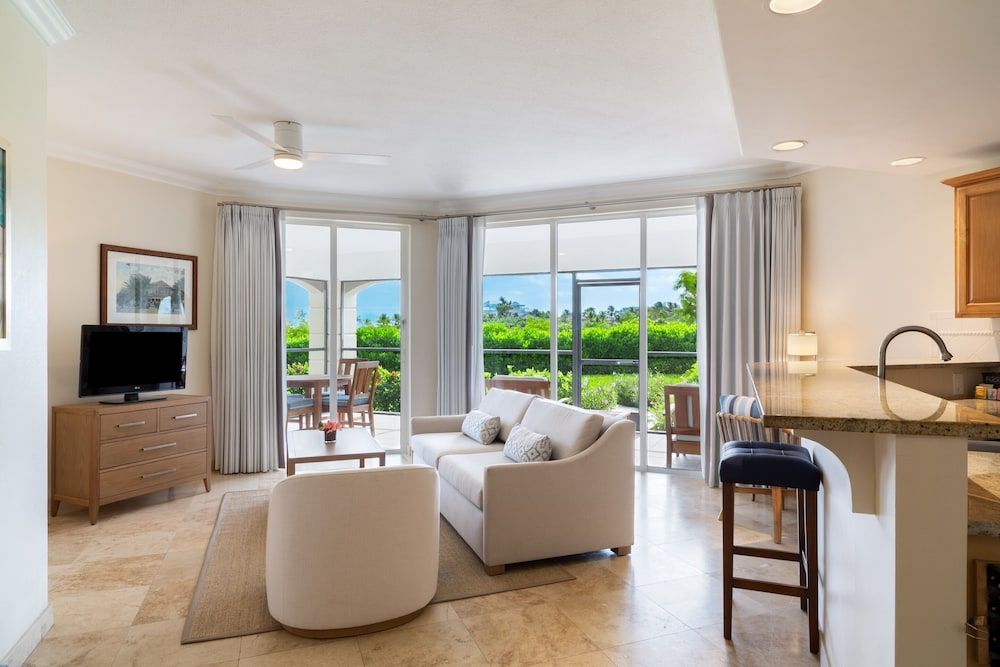 Suite, 1 Bedroom, Garden View