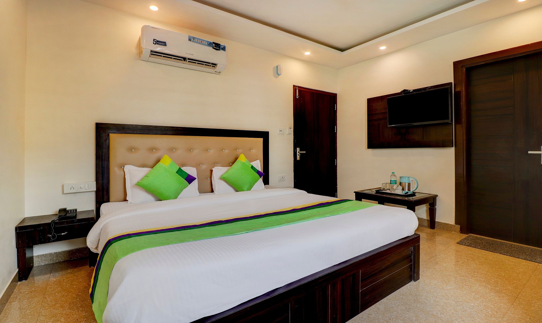 Itsy Hotels Nv, Tapovan Standard Double Room 5