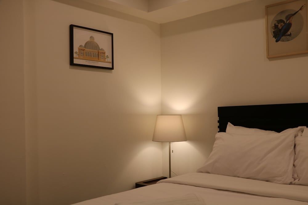 Pembroke Inn Sub level Double Room, 1 Double Bed 2
