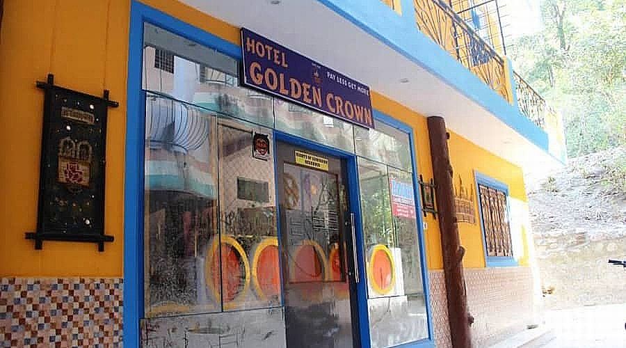 Hotel Golden Crown