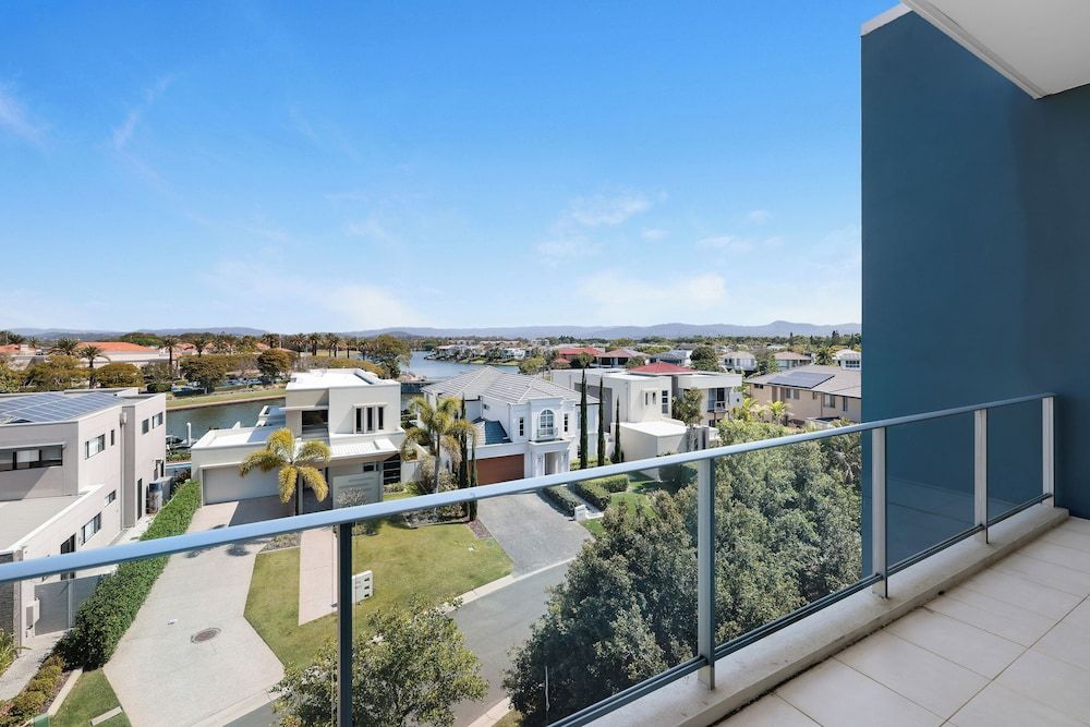 Azzura Greens Resort Deluxe Apartment, 3 Bedrooms 9