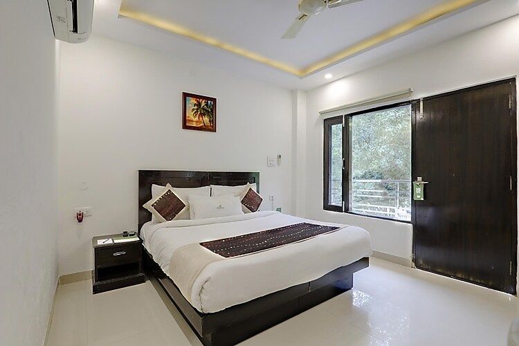 Mahayana Resort & Spa Deluxe Room 4