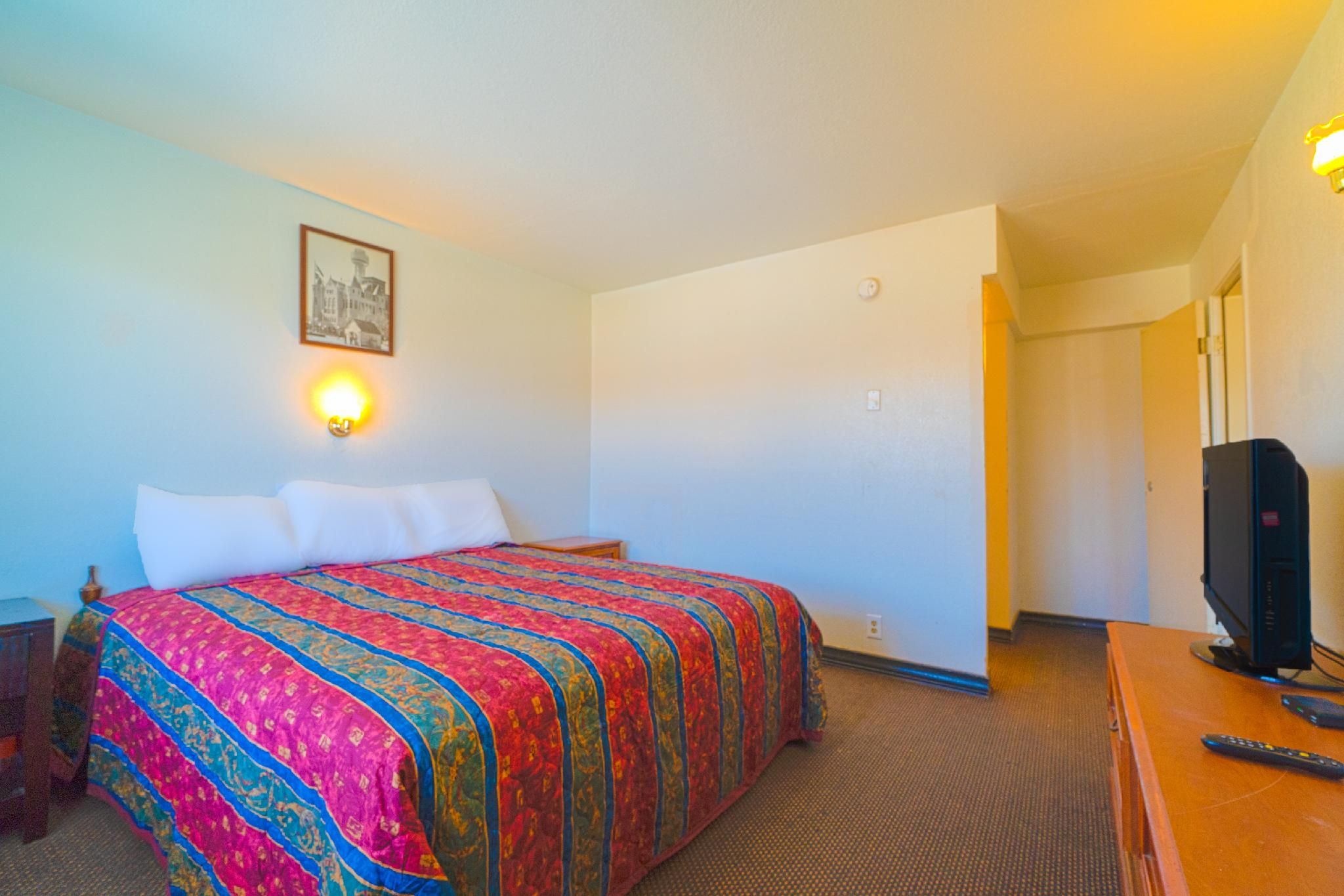 4 Full Beds