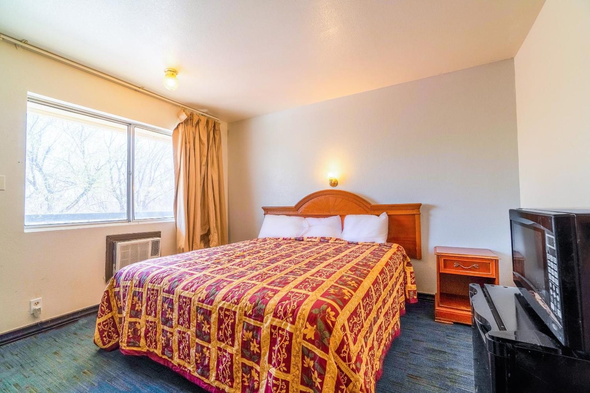 King Bed