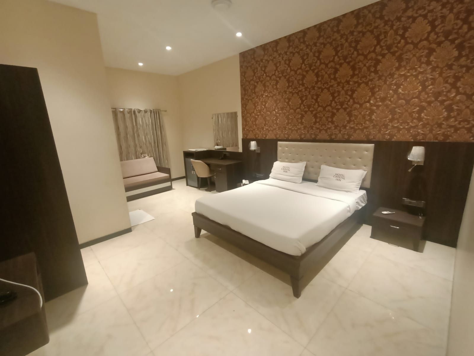 Hotel Shubham Inn Presidential 3