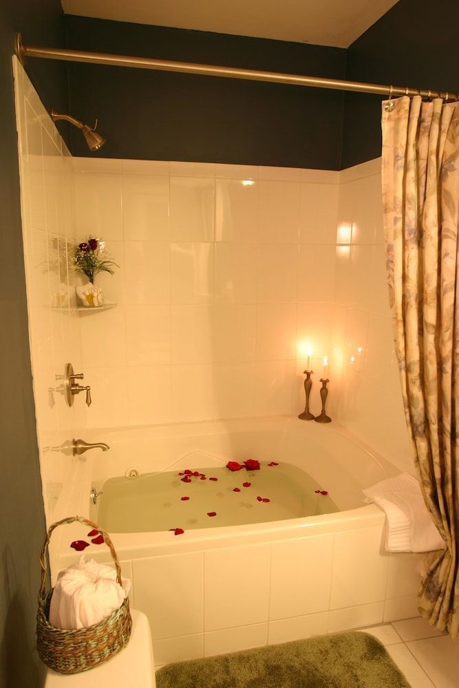 Carisbrooke Inn Premier Double Room 5