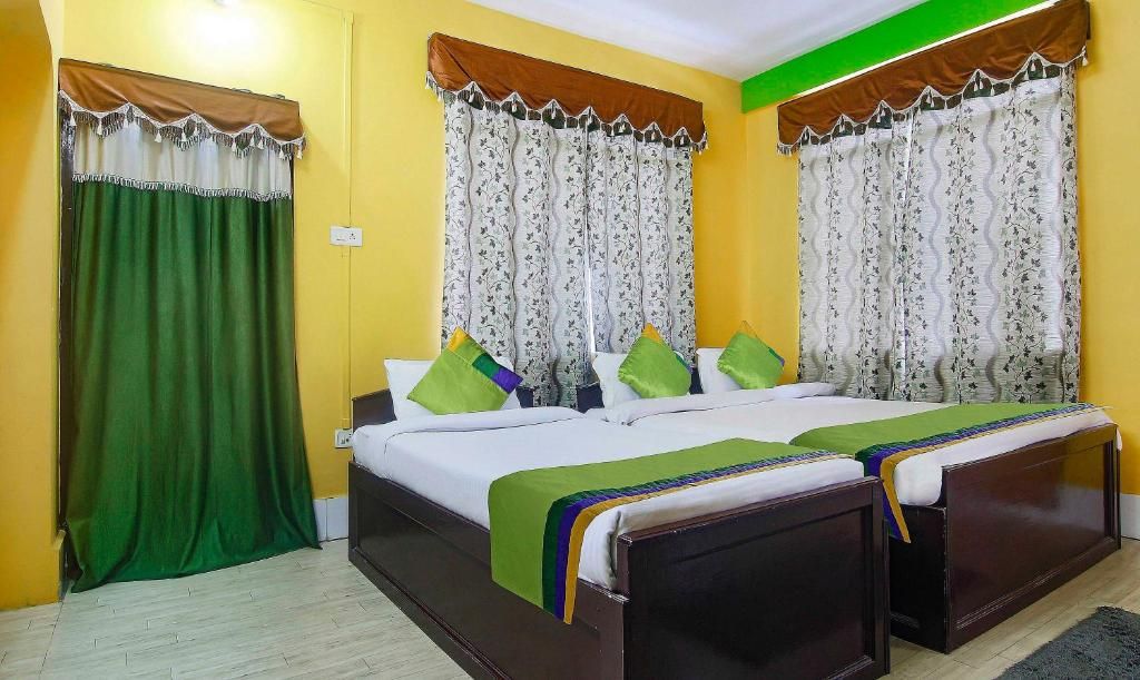 Treebo Trend JKR Residency Dhankheti Mahogany	 4