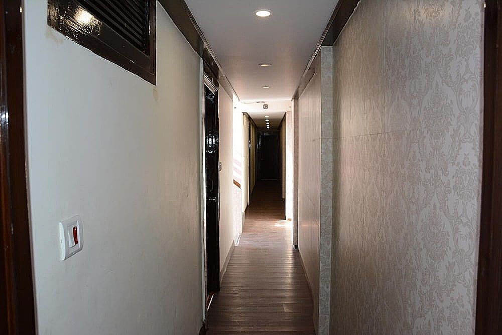 undefined Hotel Basant 5