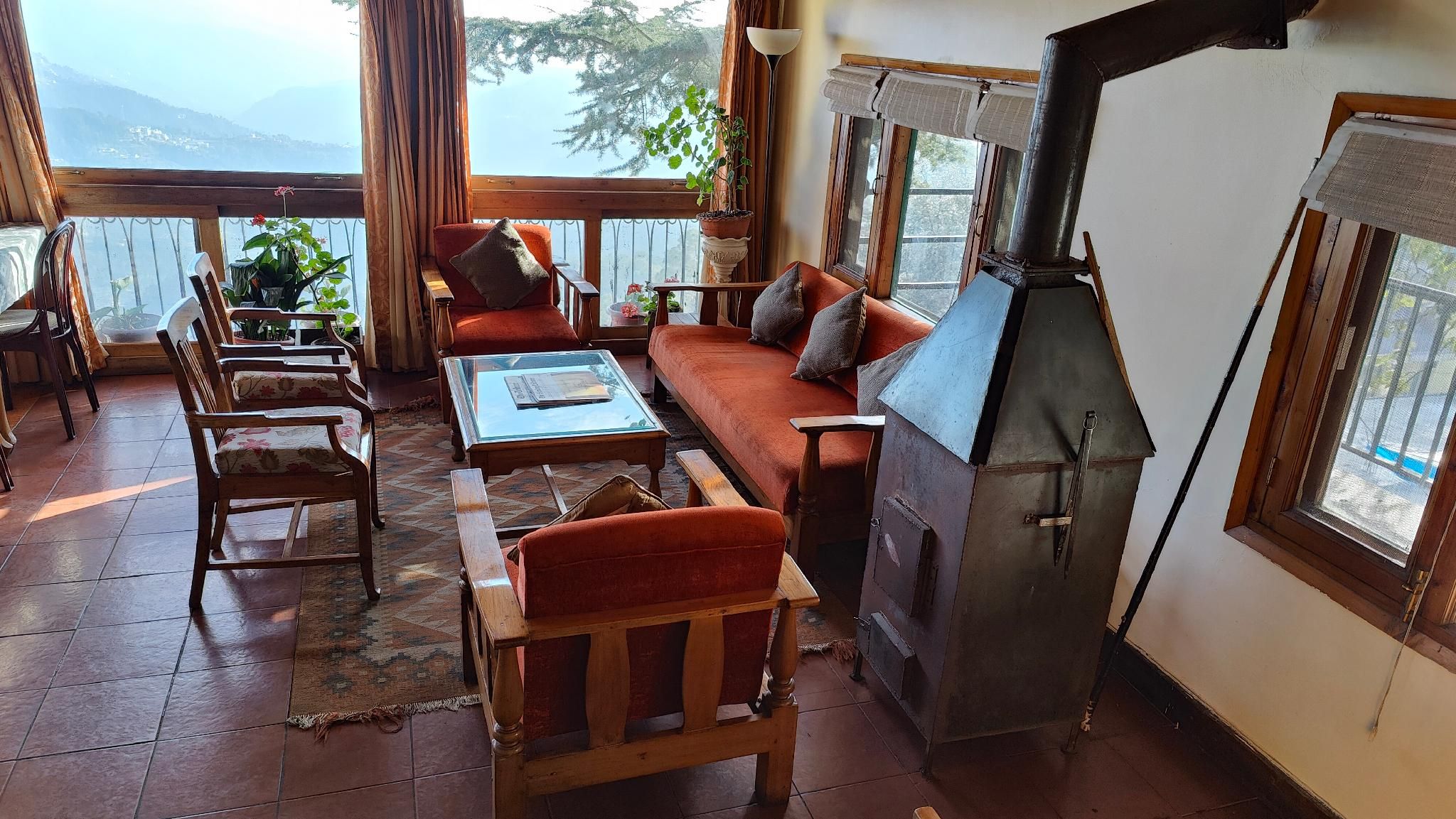 undefined Spars Lodge 2