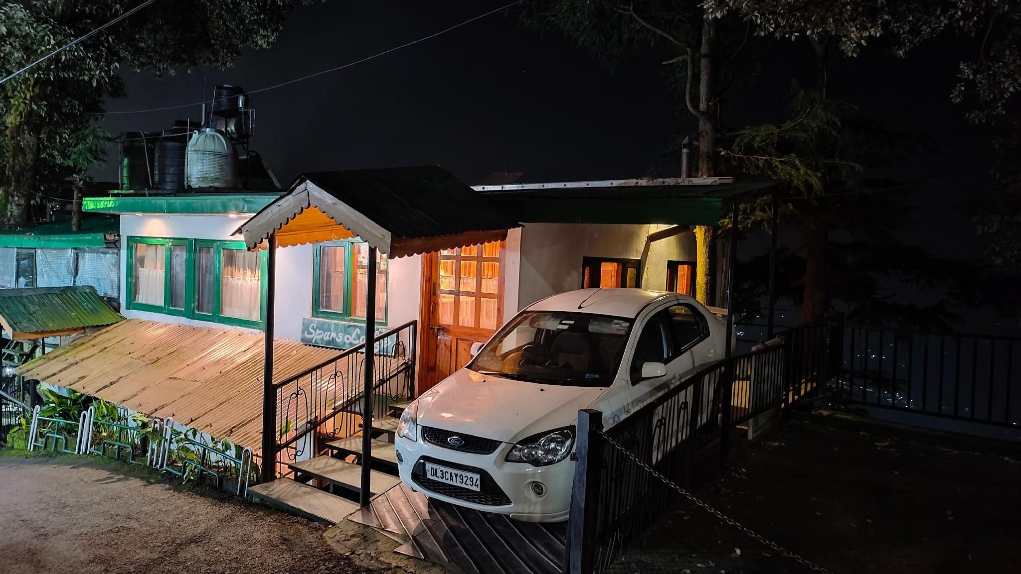 undefined Spars Lodge 6