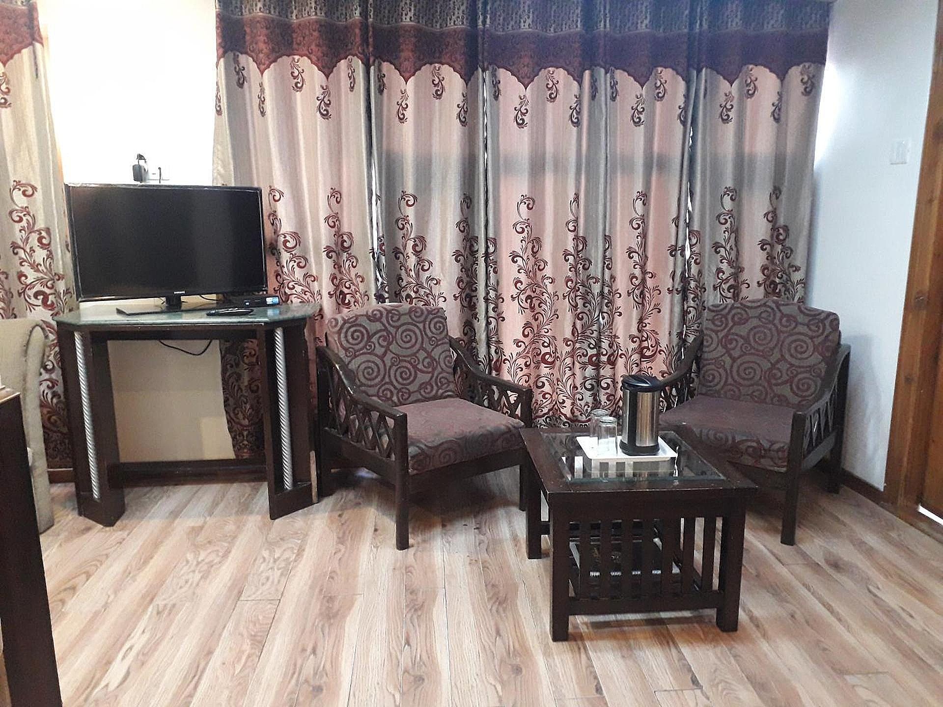 Hotel Lords Regency