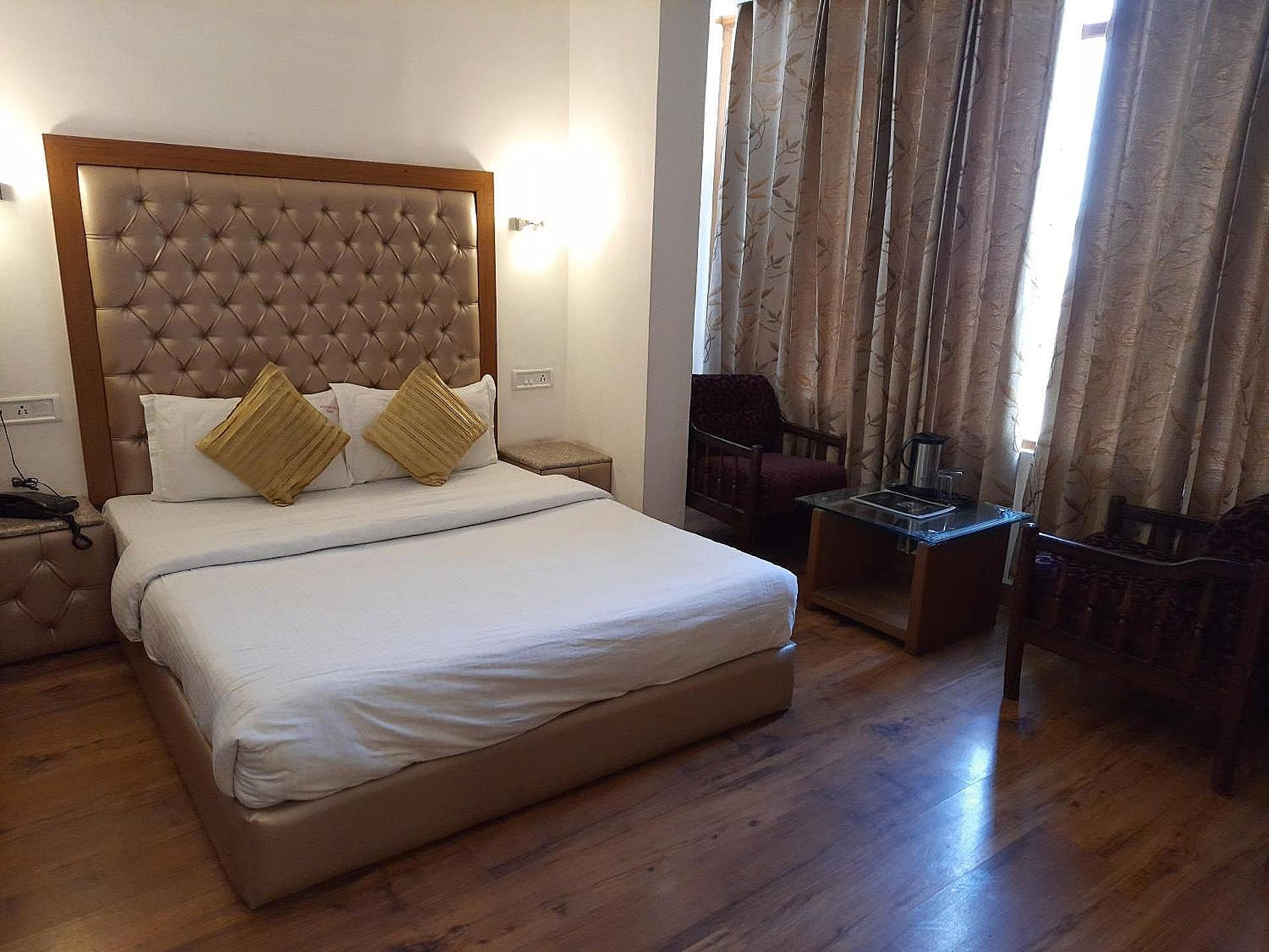 Hotel Lords Regency
