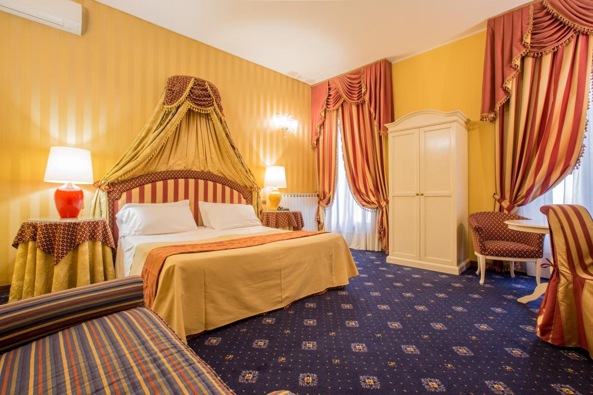 Suite (2 Adults)