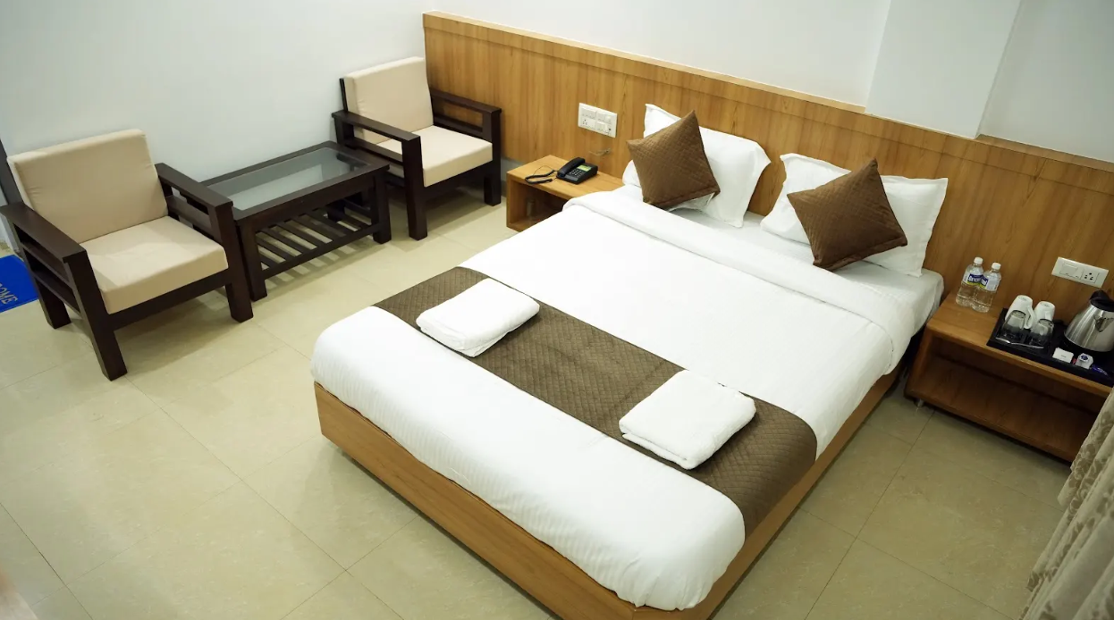 Hotel Mathura Inn Standard Double Bed 3