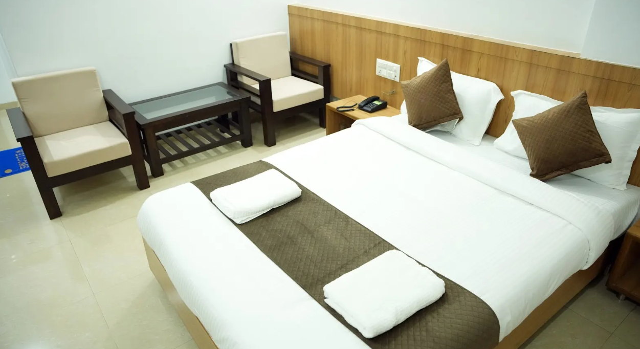 Hotel Mathura Inn Standard Double Bed 2