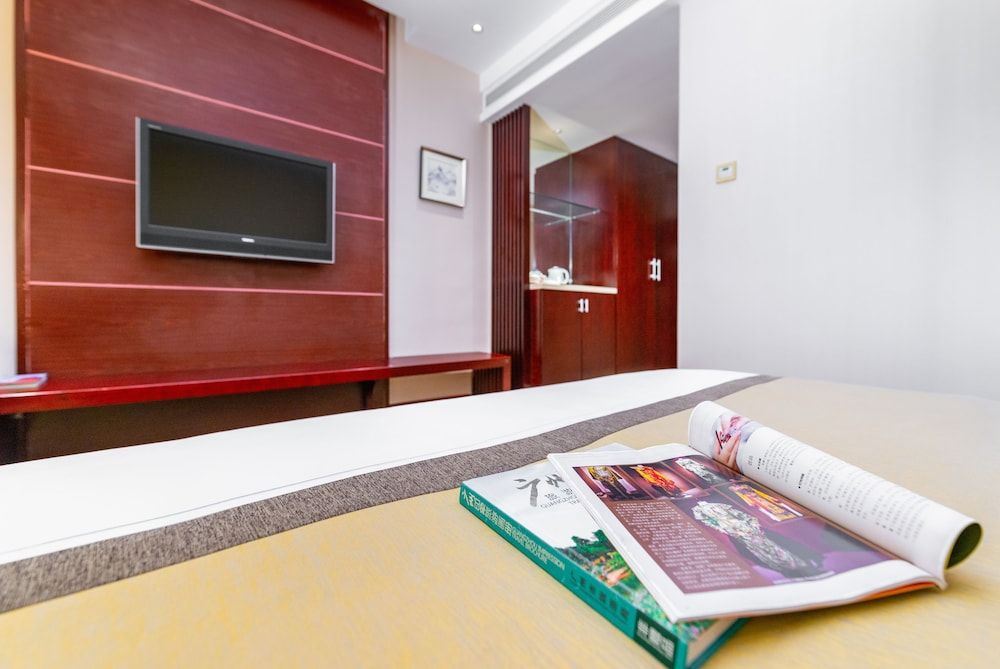 undefined Guangzhou Baiyun International Convention Center 5