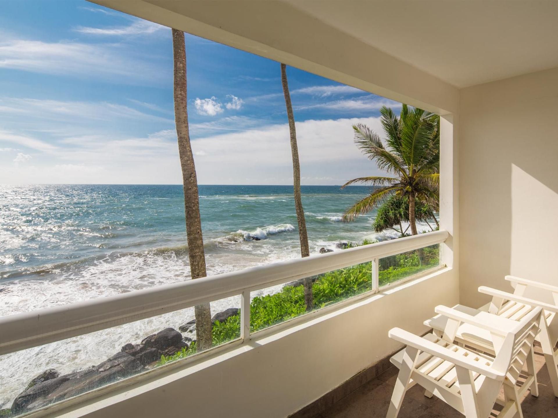Direct Ocean view suite