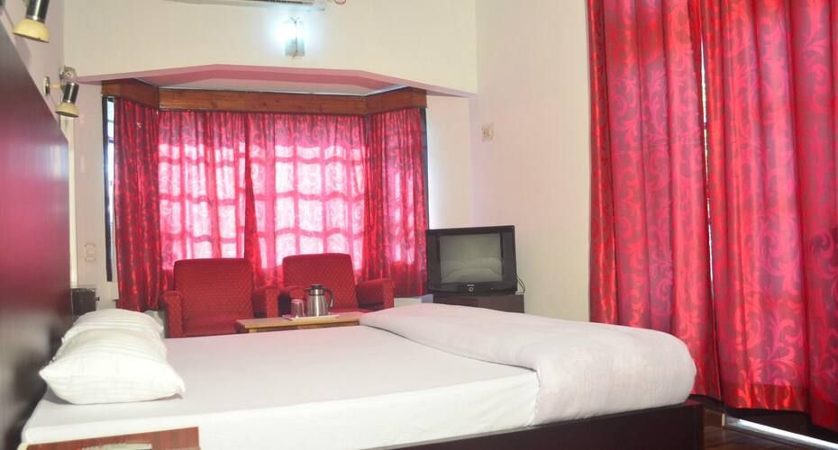 undefined Hotel Ashiana 4