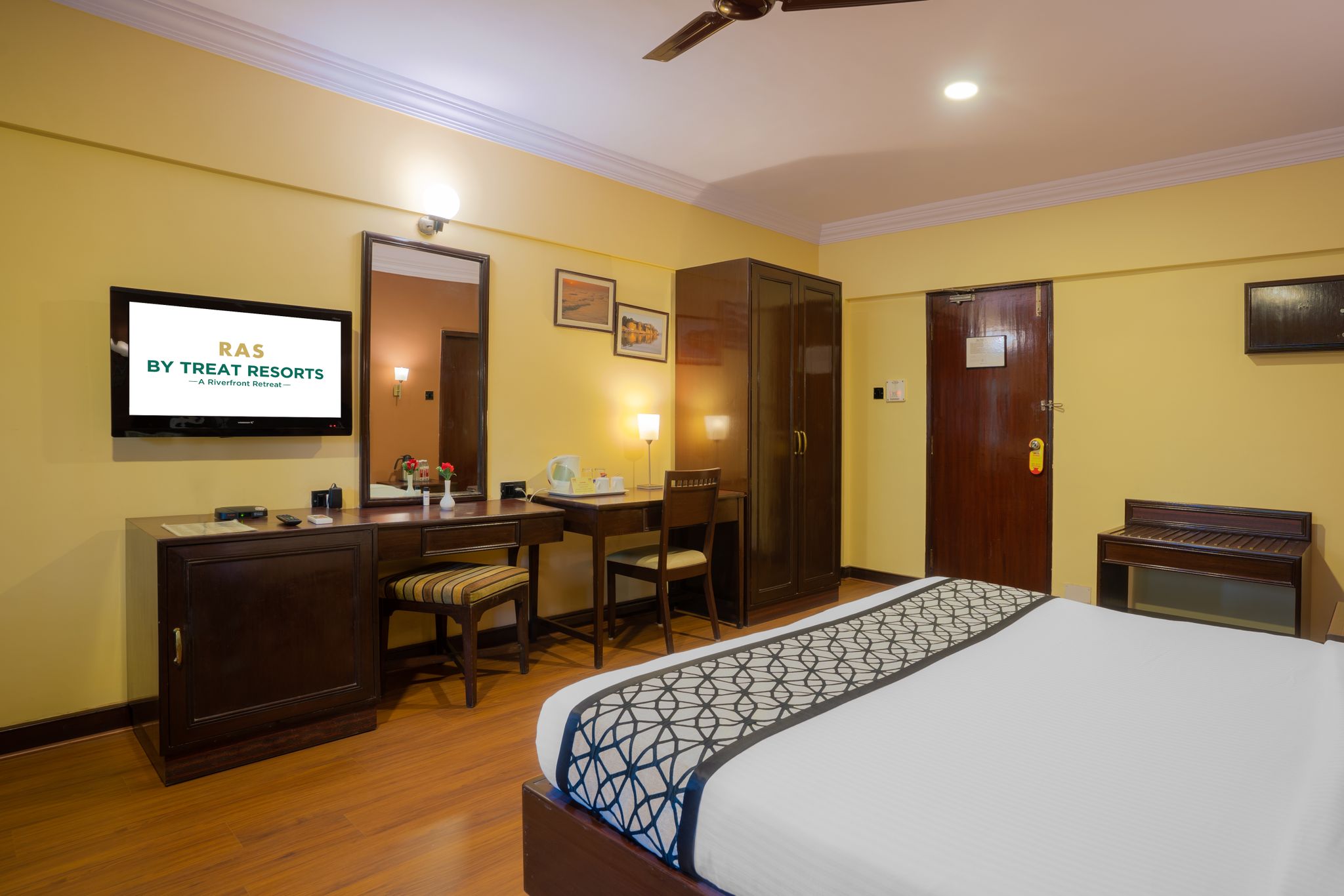 Ras Resort By Treat Executive Room