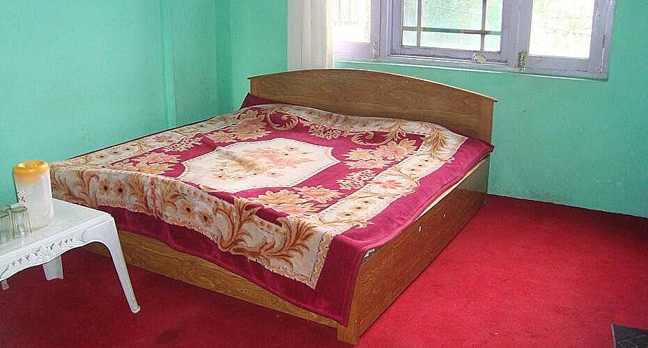 Standard Double Bedroom