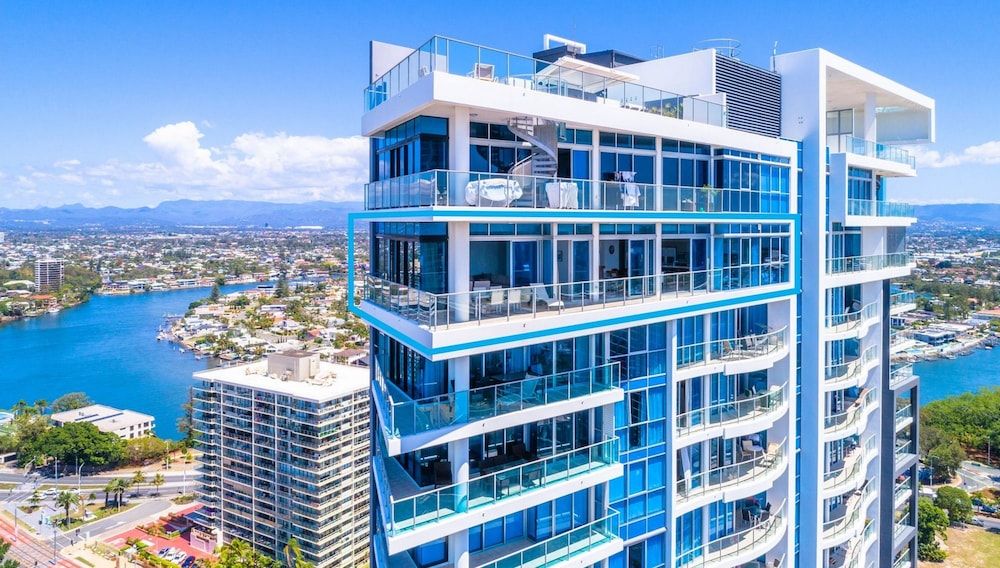 undefined Artique Surfers Paradise 6