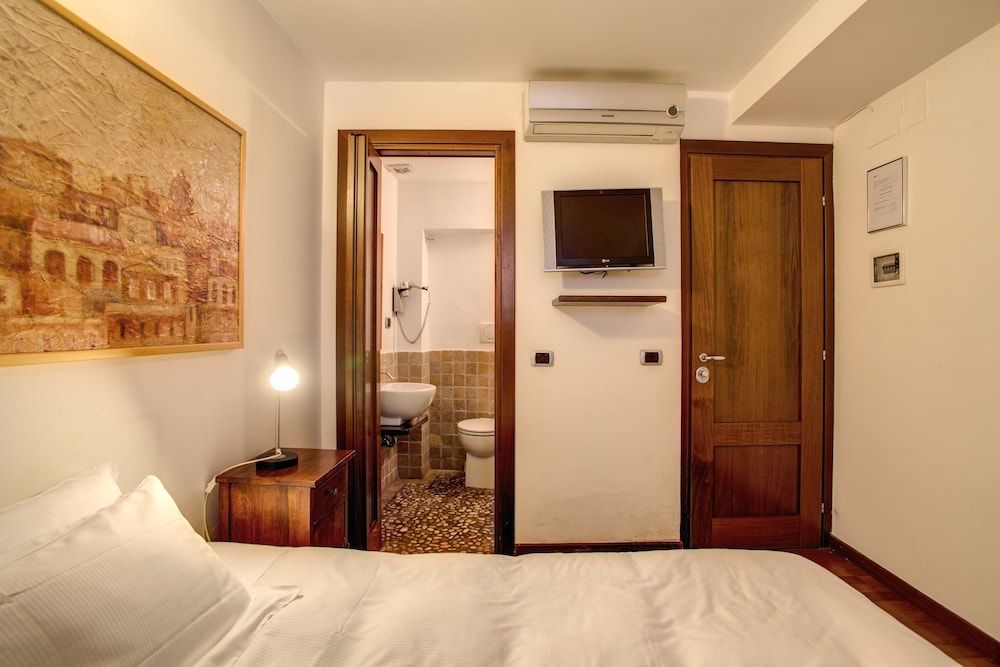 Residenza Domizia- Guest House Single Room 4
