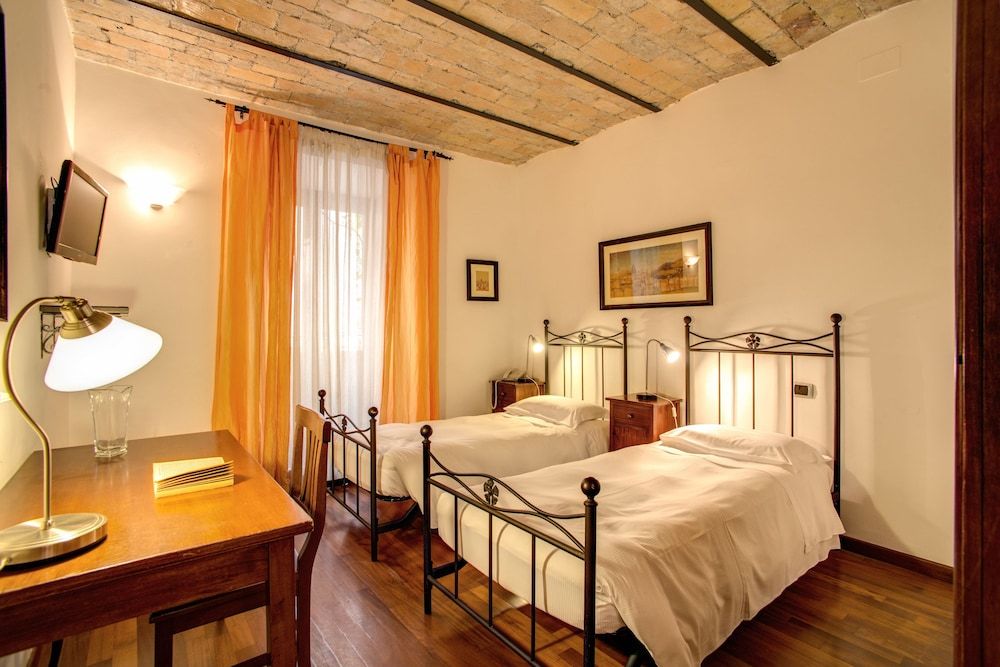 undefined Residenza Domizia- Guest House 9