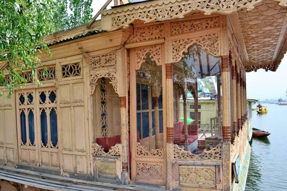 undefined Hunza Houseboat 3