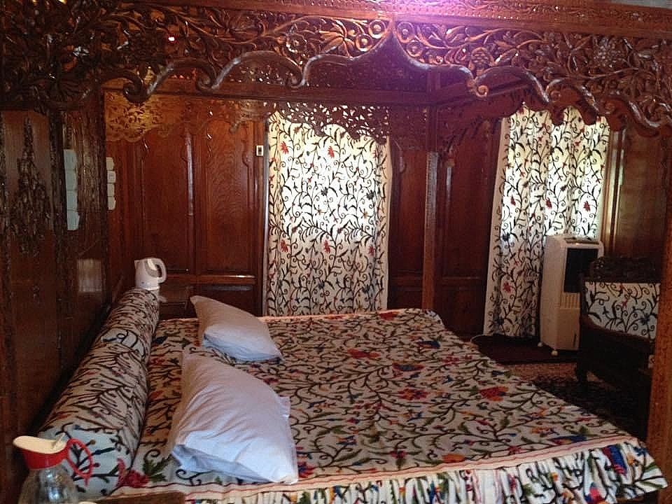 undefined House Boat Golden Privilege 4