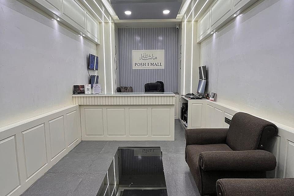 undefined Hotel Posh I Mall 2