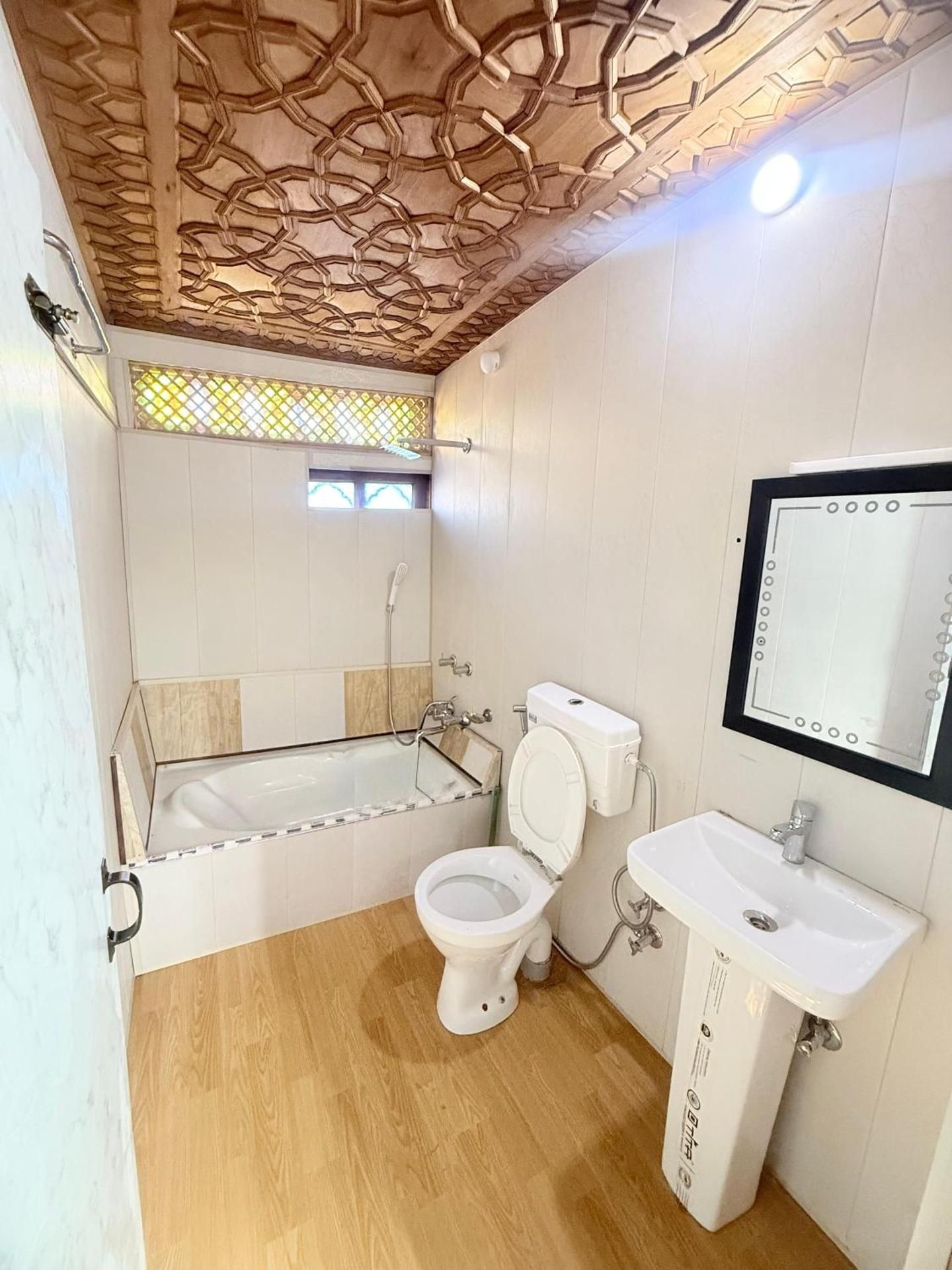 undefined Lalarukh Group of Houseboats 10