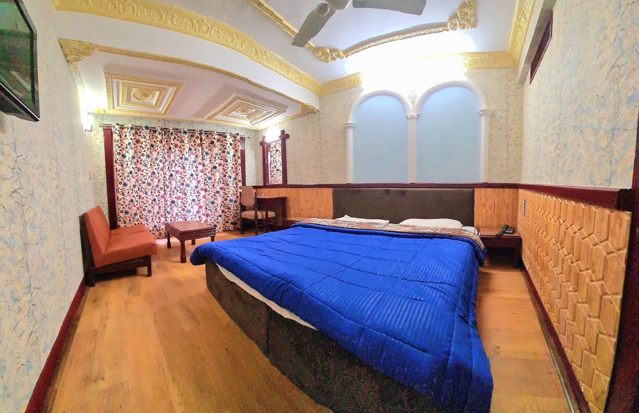 Hotel Shah Abbas Deluxe Mountain View 3