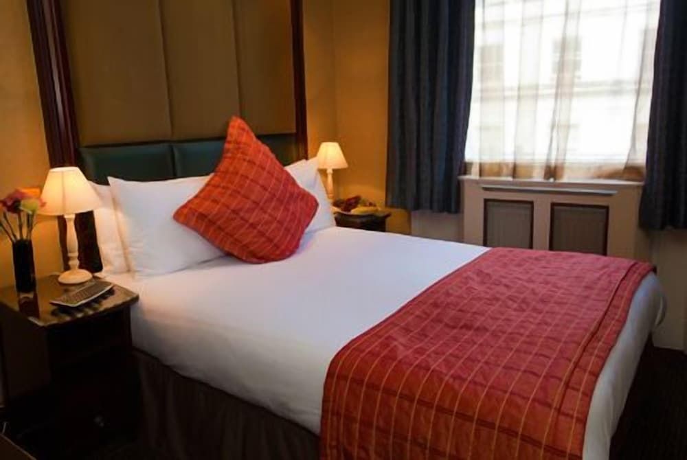 undefined Paddington Court Rooms 5