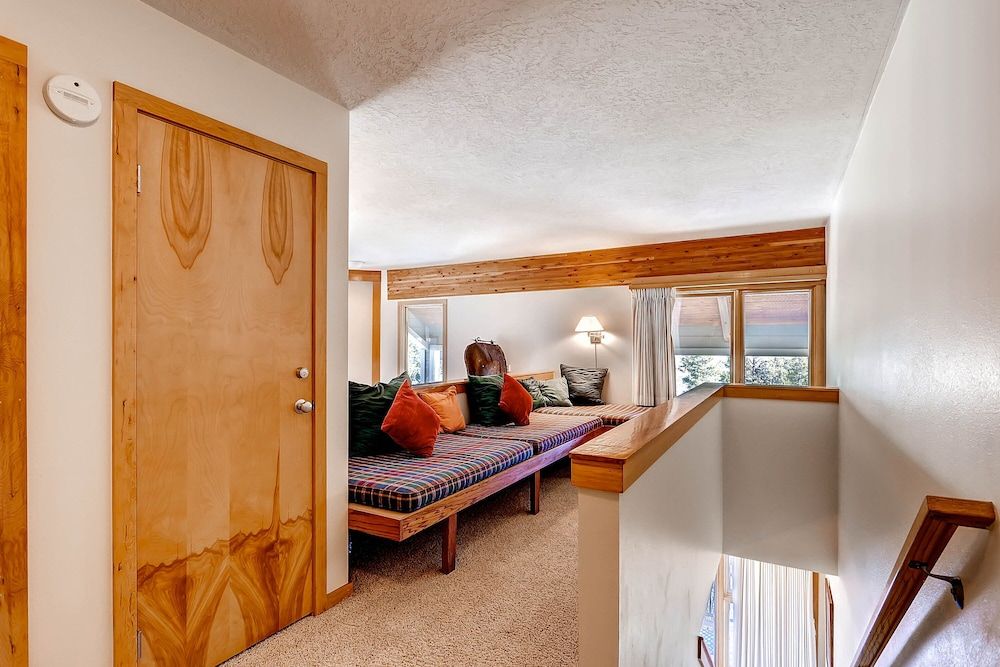 Evergreen Condominiums by Keystone Resort Condo, 2 Bedrooms, 2 Bathrooms (with Loft) 4