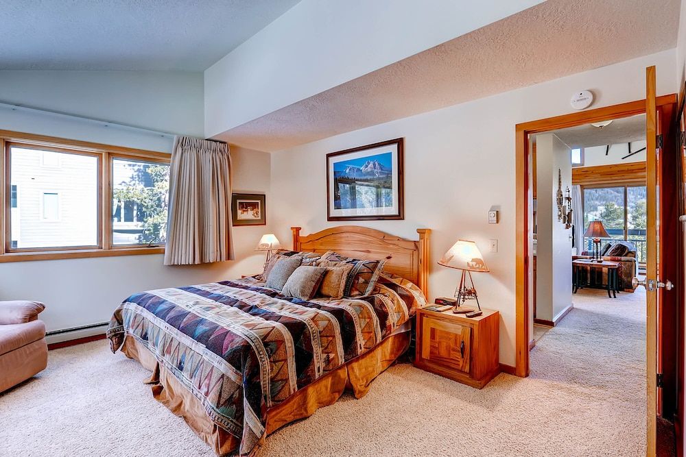 Evergreen Condominiums by Keystone Resort Condo, 2 Bedrooms, 2 Bathrooms (with Loft) 3