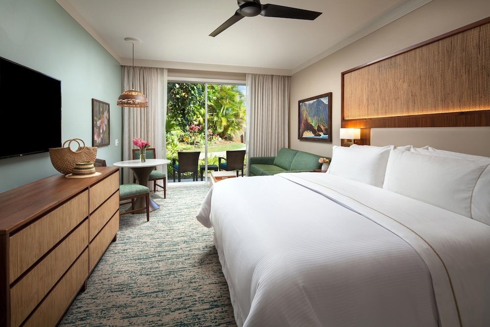 Studio, 1 King Bed with Sofa bed, Kitchen, Resort View