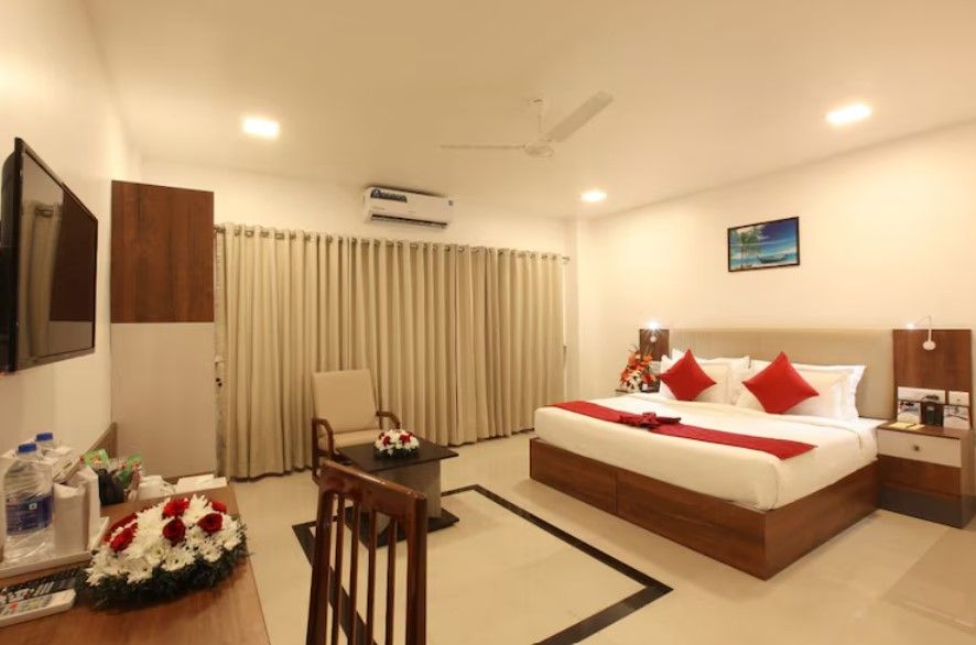 Hotel Ashok International Deluxe Double Room