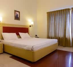 undefined Club 7 Hotel 9