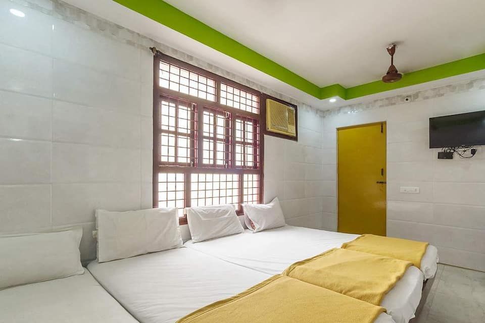 4 Bed Ac Room