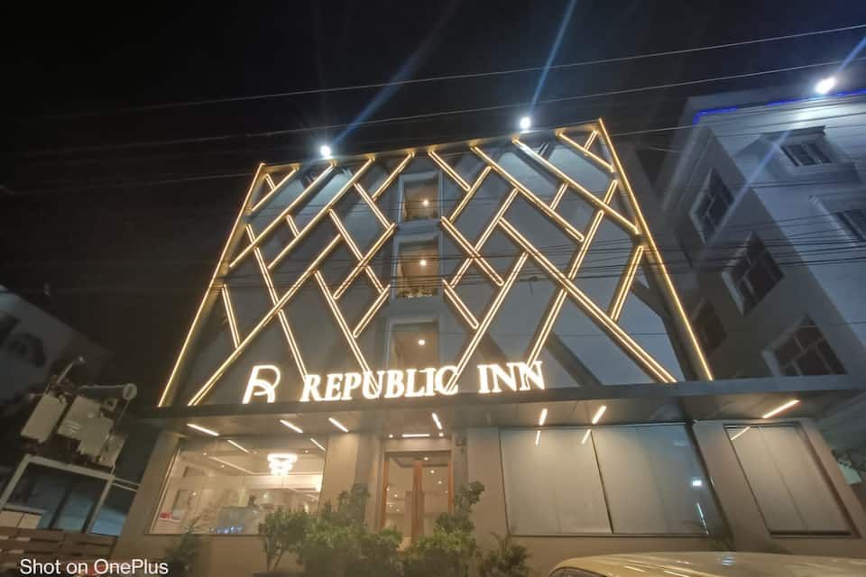 undefined REPUBLIC INN 6
