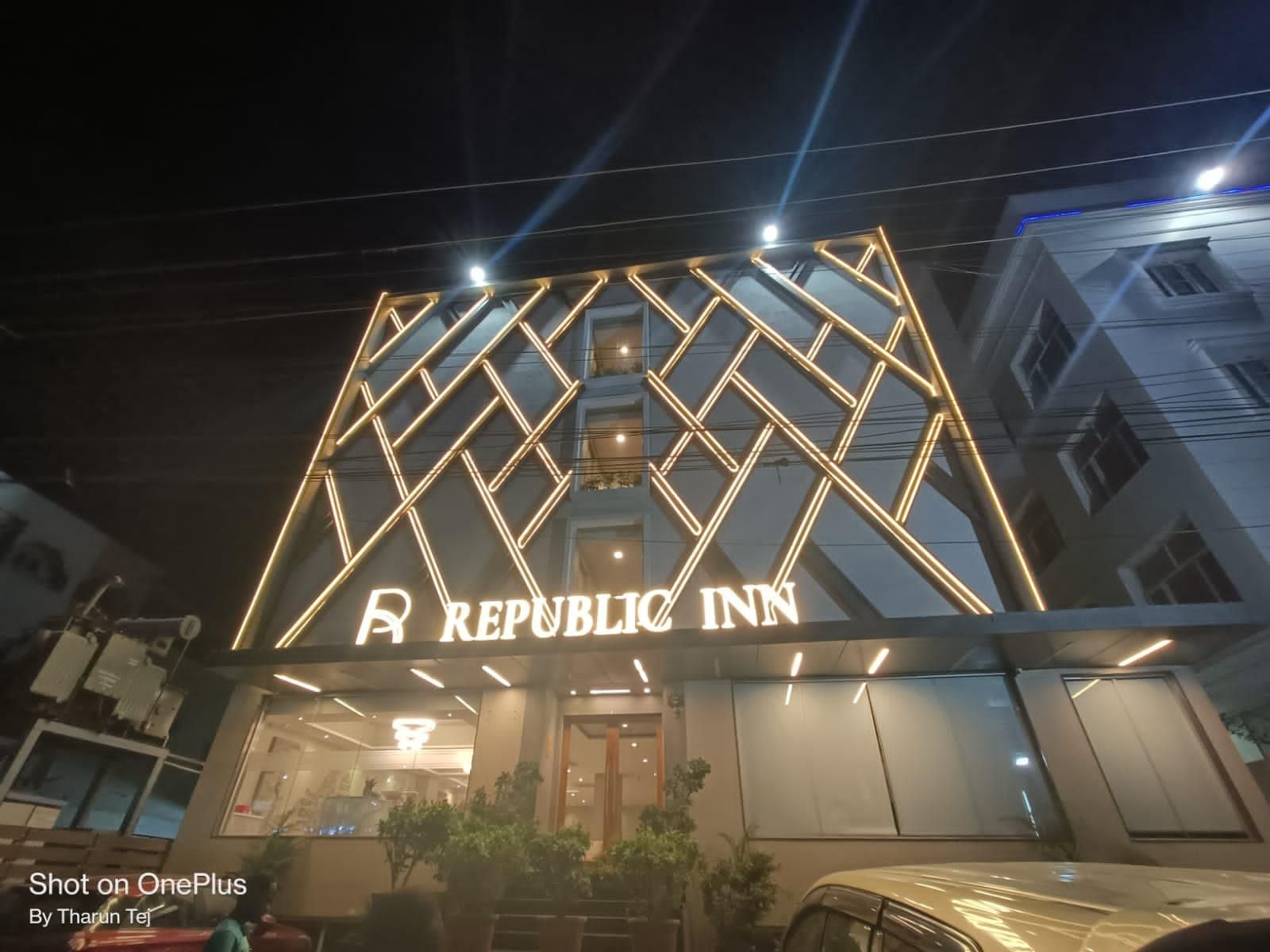 REPUBLIC INN entrance