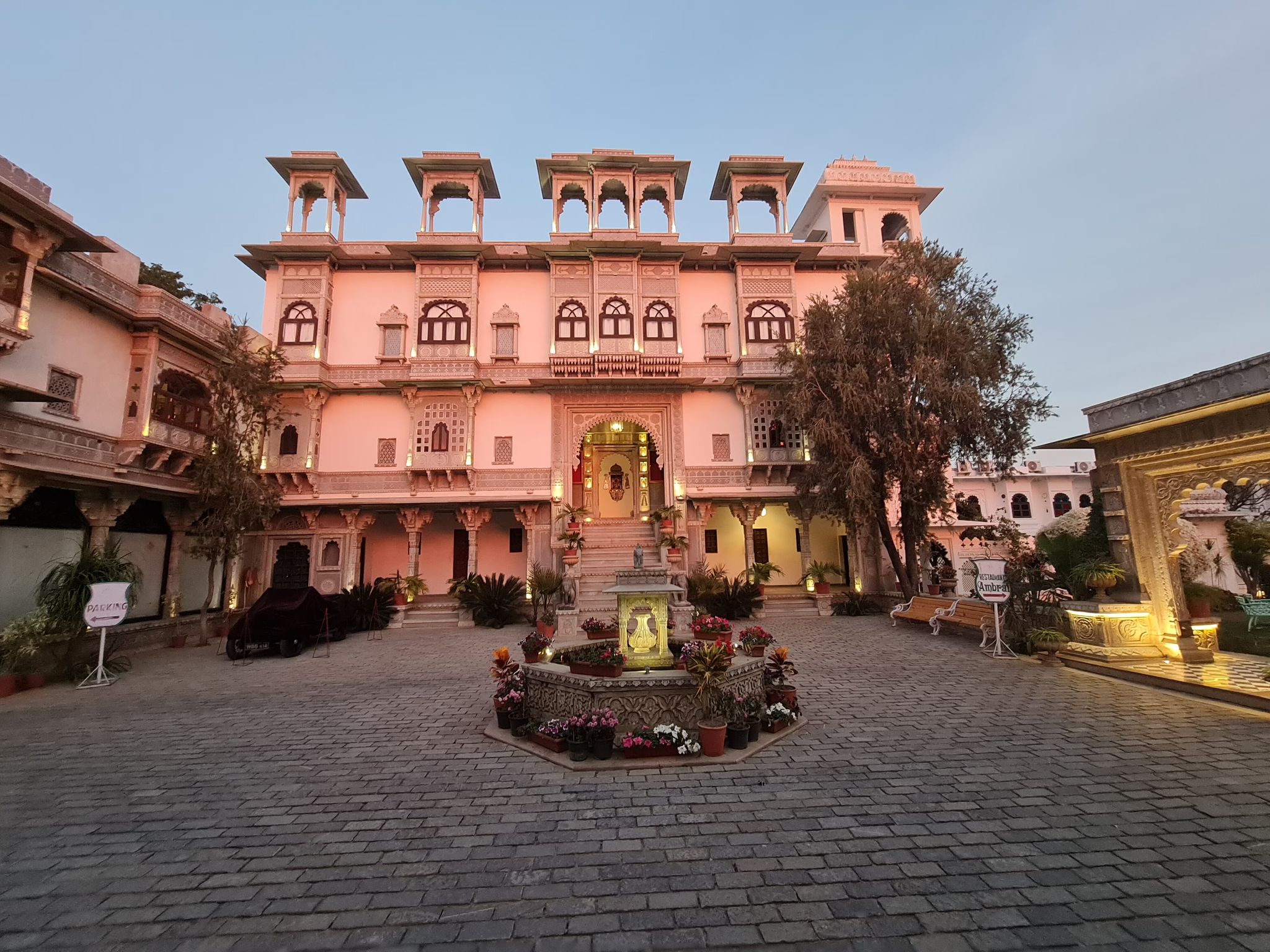 Hotel Amet Haveli