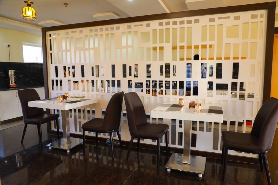 undefined Hotel Springhill 5
